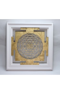 Sri Yantra Sembolü | Kutsal Geometri | Altın | Beyaz Çerçeveli | 48 cm